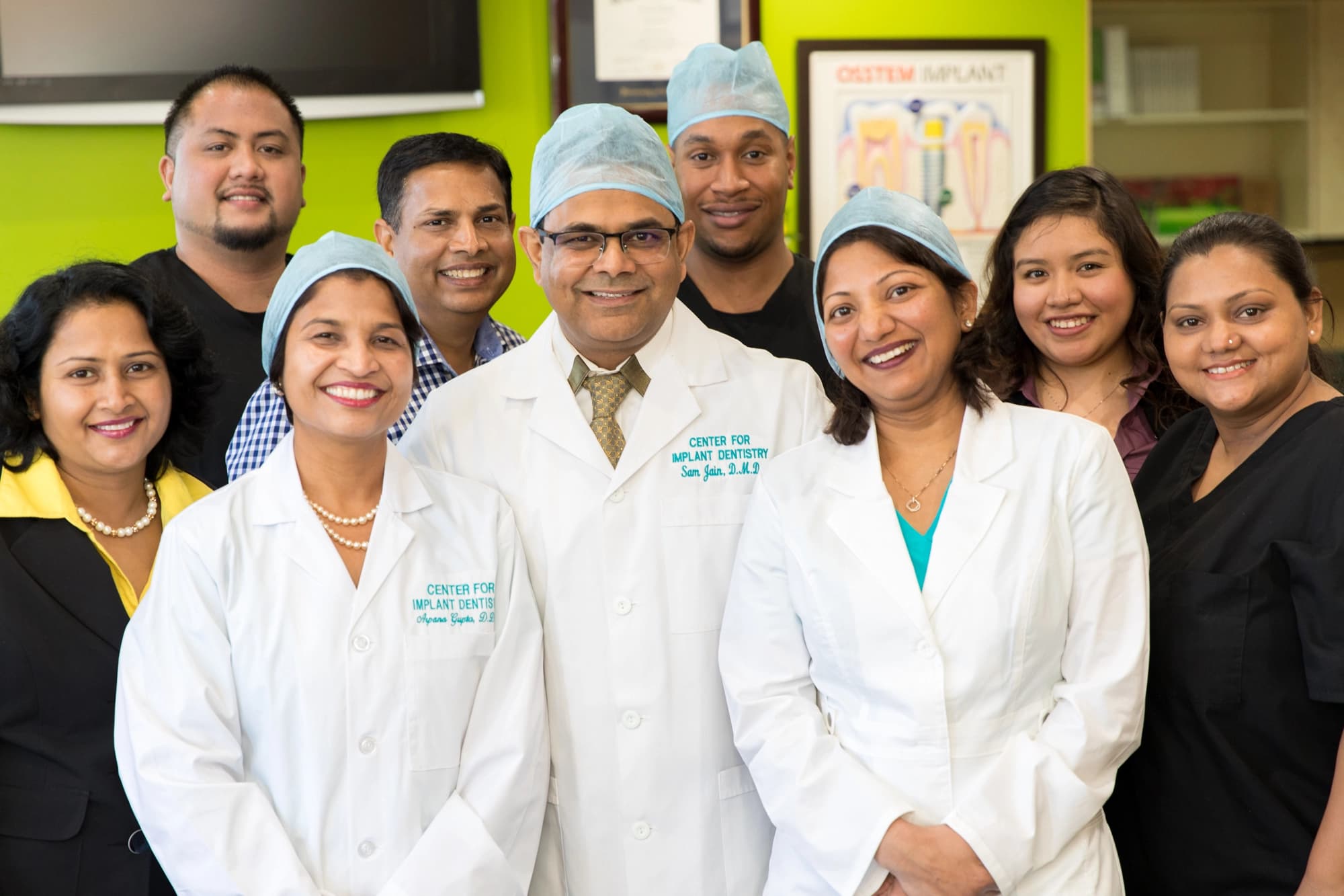 Center for Implant Dentistry Team - Surgeons, Engineers, Assistants